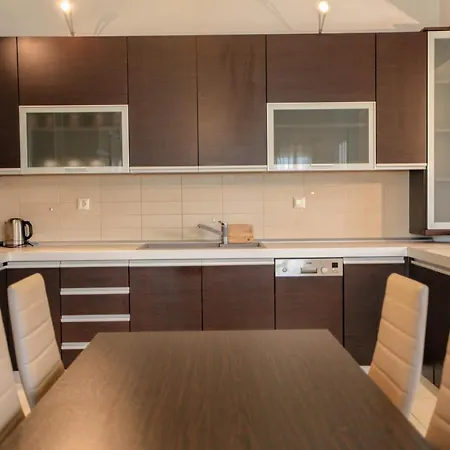 Appartement Meteora's Secret Garden House#2