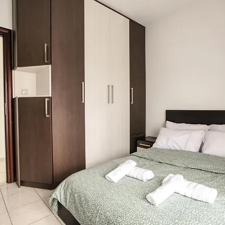 Meteora's Secret Garden House#2