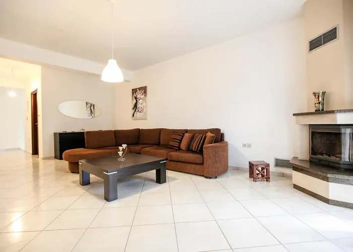 Meteora's Secret Garden House#2 Kalampaka